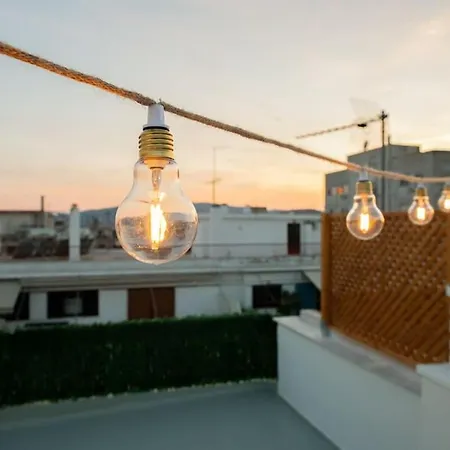 Apartment Mini Rooftop Apartment, In The Heart Of