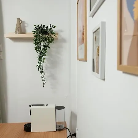 Apartment Mini Rooftop Apartment, In The Heart Of Volos