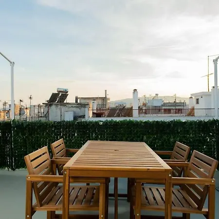 Mini Rooftop Apartment, In The Heart Of Volos