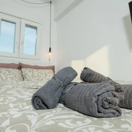 Mini Rooftop Apartment, In The Heart Of Apartment *
