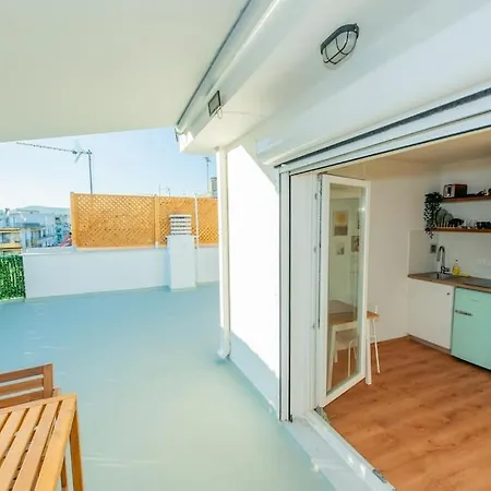 דירה Mini Rooftop Apartment, In The Heart Of וולוס