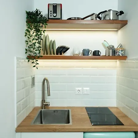 Mini Rooftop Apartment, In The Heart Of Volos